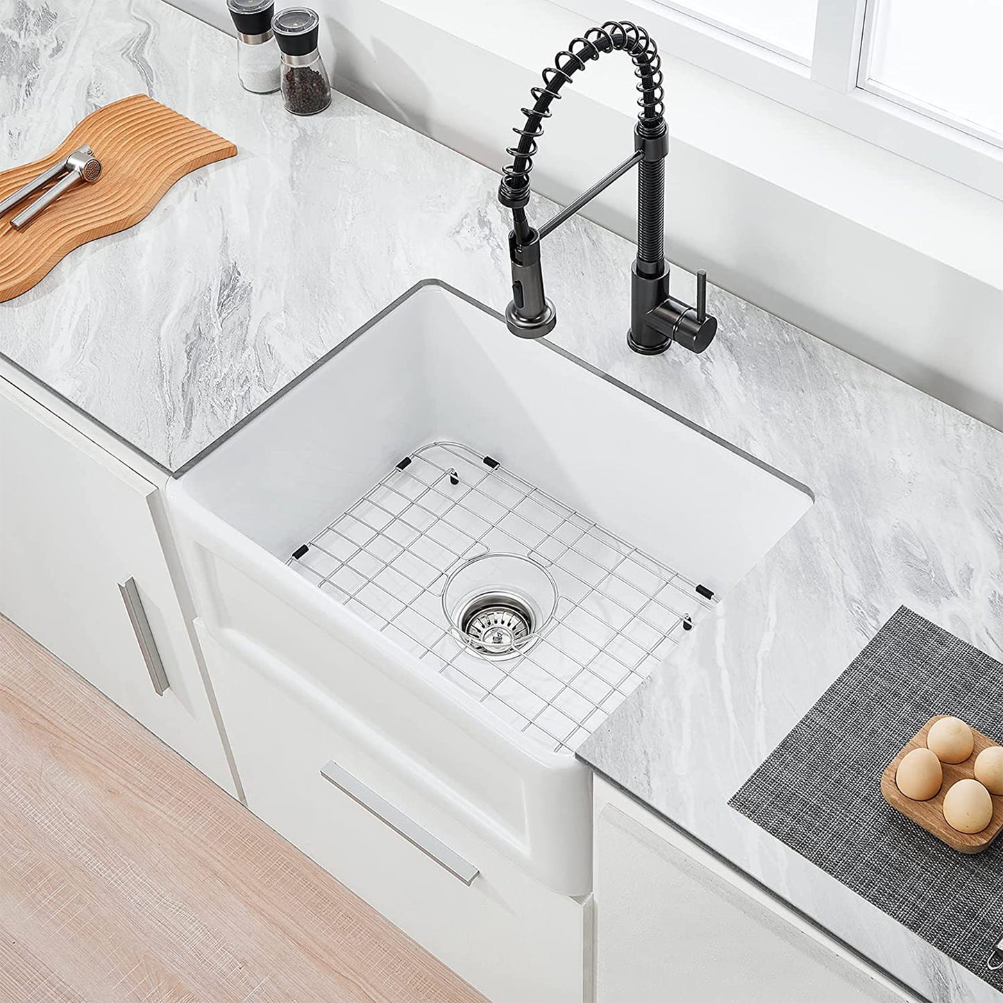 24 X18 inch Ceramic Kitchen Sink, White Reversible Sink, Single Bowl Kitchen Sink with Bottom Grid and Basket Strainer