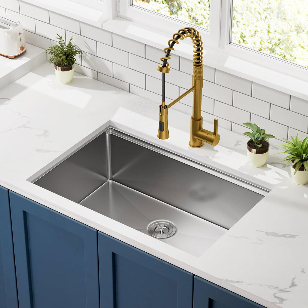 30" x 19" Workstation Undermount Kitchen Sink, Modern Handmade Stainless Steel Kitchen Sink 18 Gauge with Ledge, R10 Radius Corners Single Bowl Kitchen Sinks is equipped with various accessories
