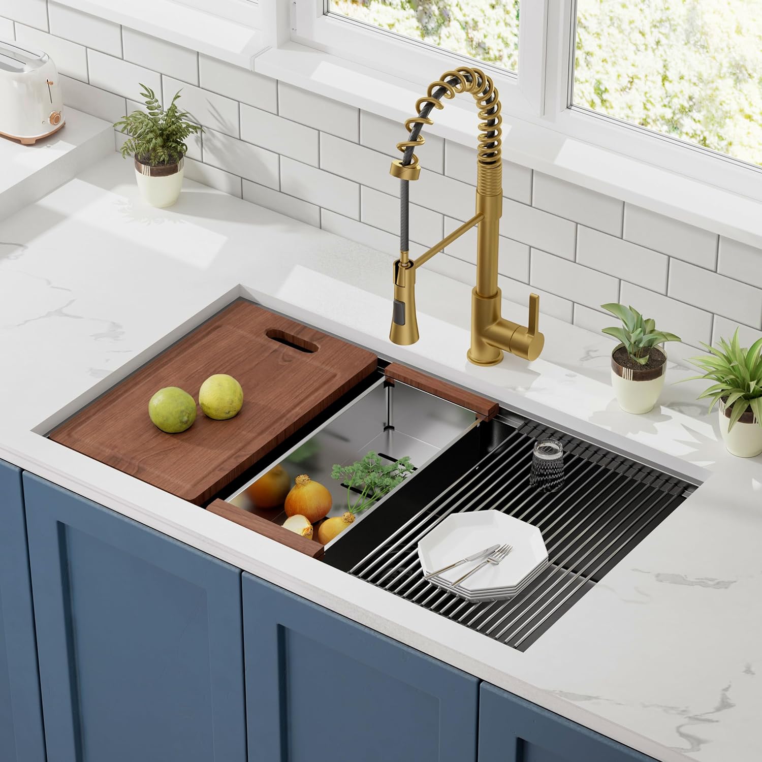 33" x 19" Gunmetal Black Stainless Steel Undermount Kitchen Sink, 33x19 Handmade 16 Gauge Single Bowl Workstation Sink, 10 Inch Deep All in One Kitchen Sink is equipped with various accessories